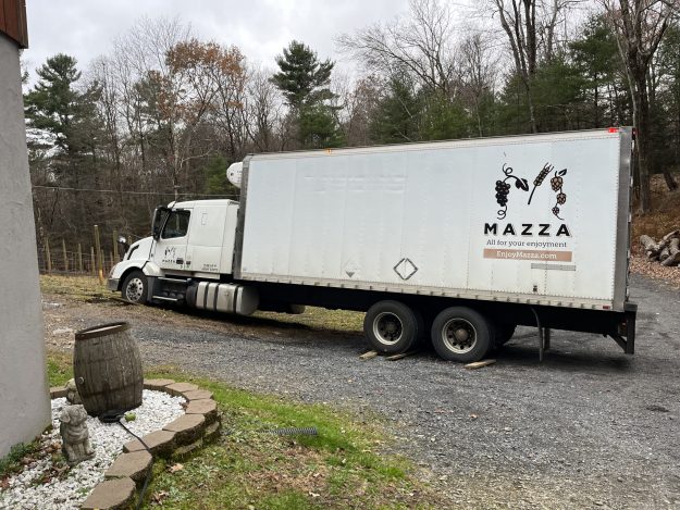 Whitetail juice delivery